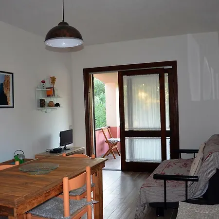 Holiday home Casa Smeralda Cannigione